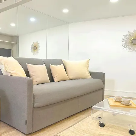 Appartamento Stylish Near The Tuileries Gardens