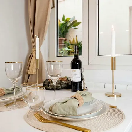 Stylish Near The Tuileries Gardens * פריז