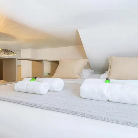 דירה Stylish Near The Tuileries Gardens