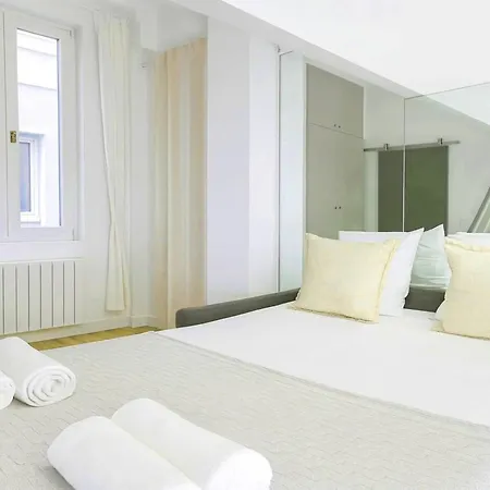 דירה Stylish Near The Tuileries Gardens *