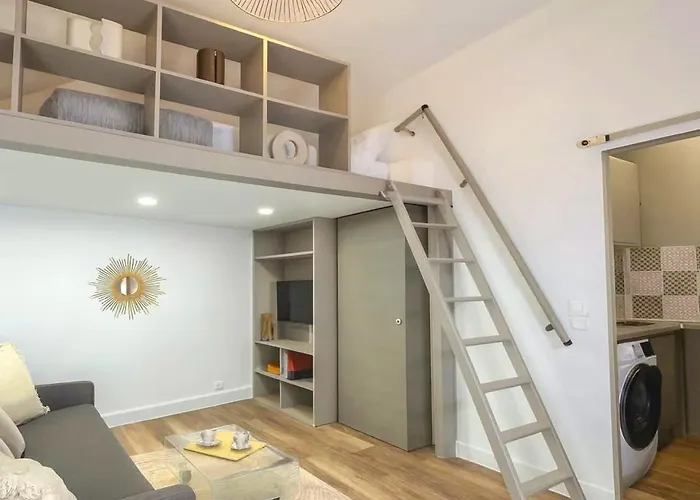 Stylish Near The Tuileries Gardens Appartamento Parigi